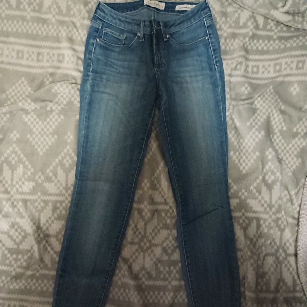 Jessica Simpson skinny jeans